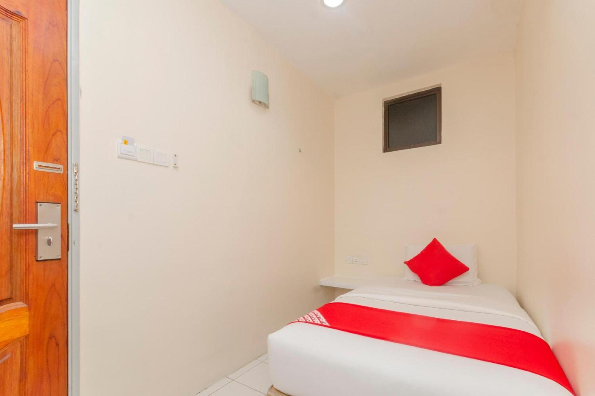 Skudai Hotel Exterior photo